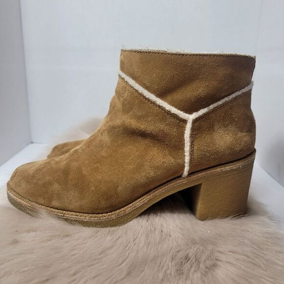 Ugg Australia Women's Kasen II Boots Size 9.5 - Picture 3 of 13